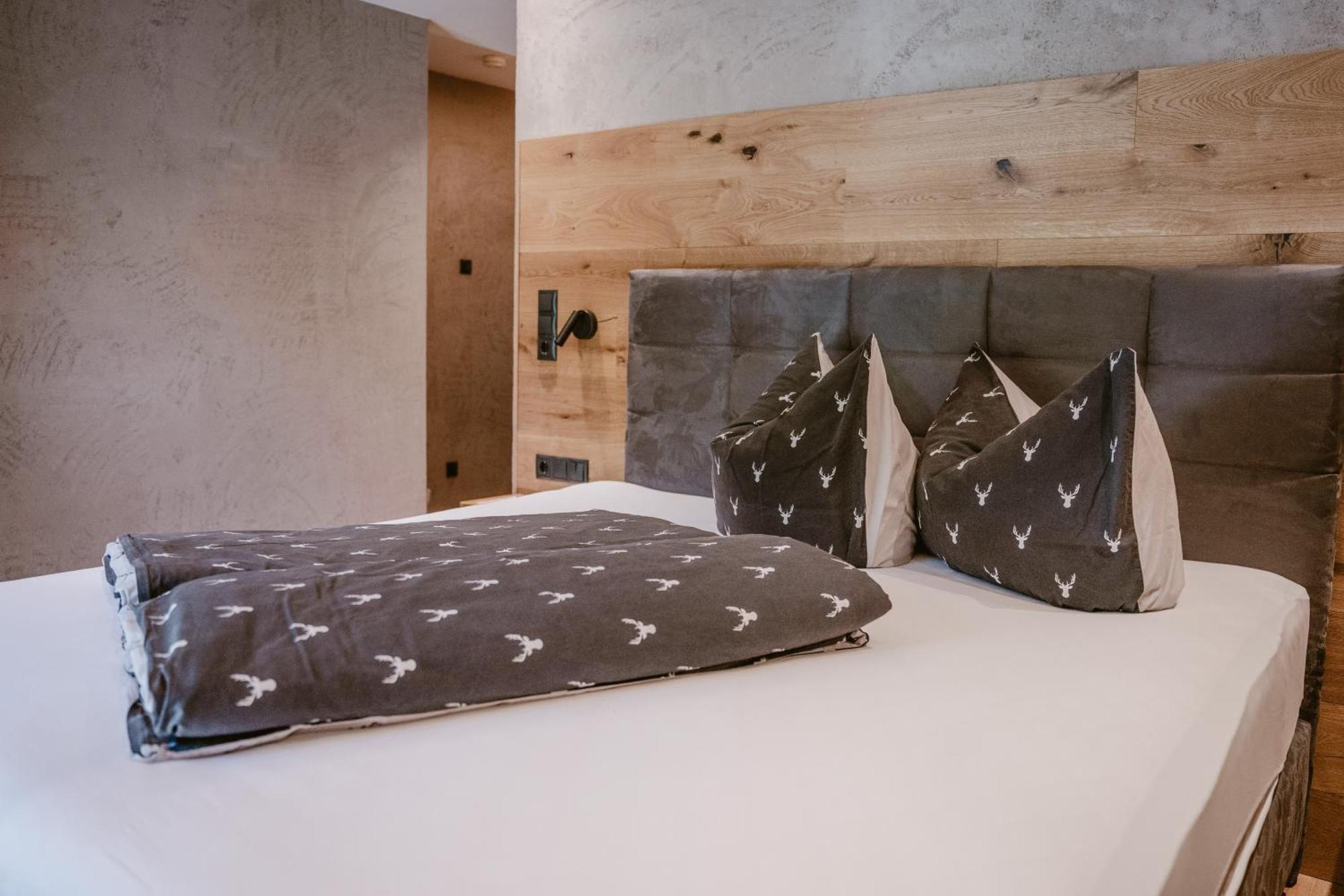 Alpenzeit Villa Ladis Bagian luar foto