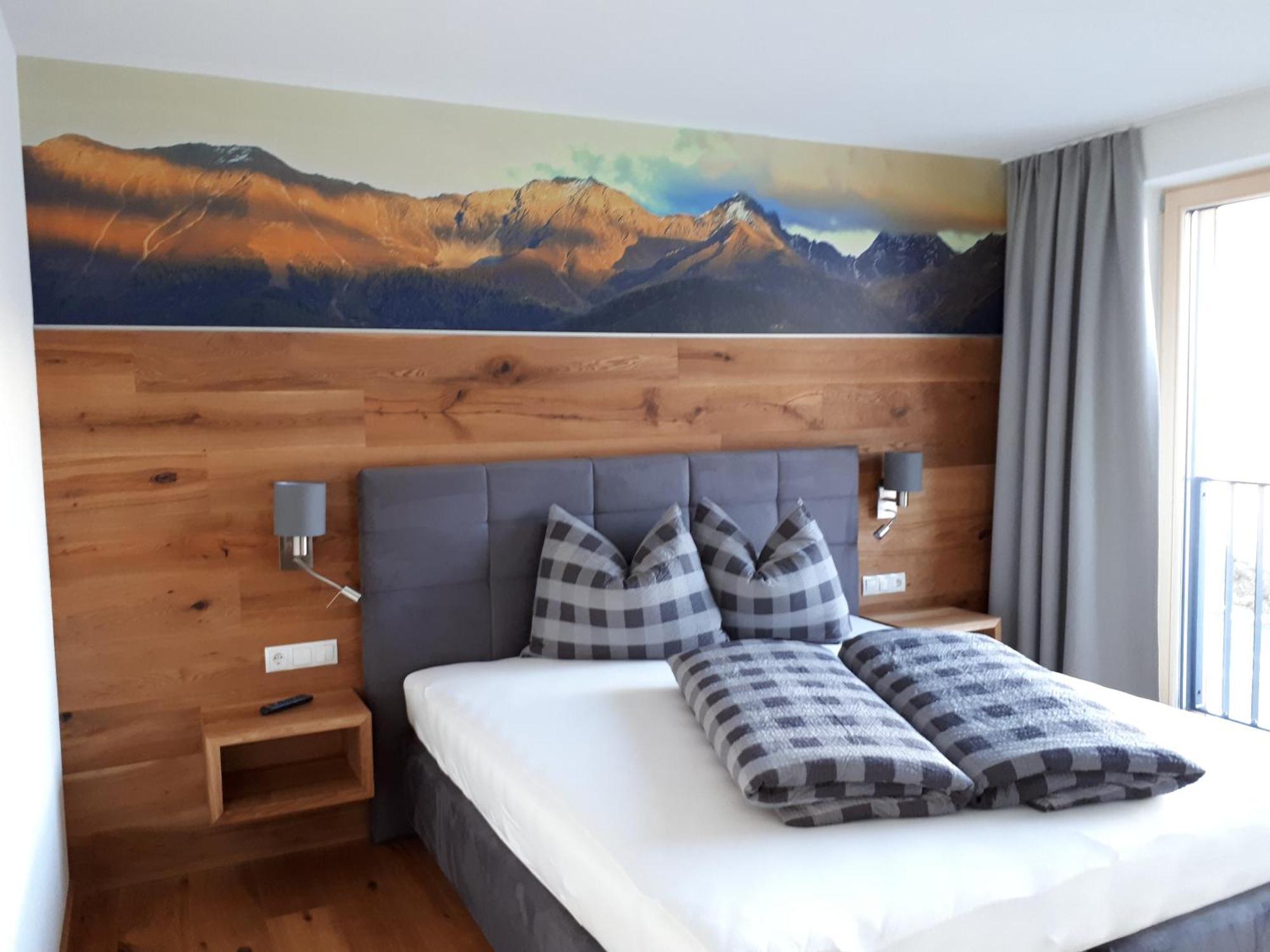 Alpenzeit Villa Ladis Bagian luar foto